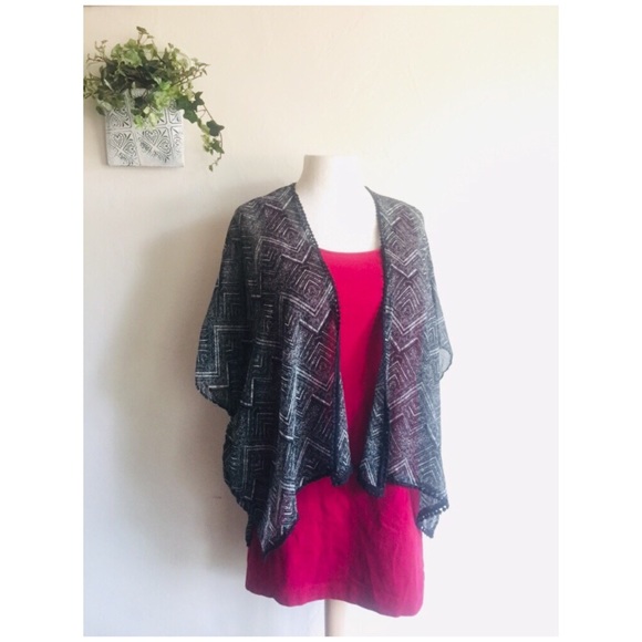 Chiffon Open front cover up - Picture 7 of 8